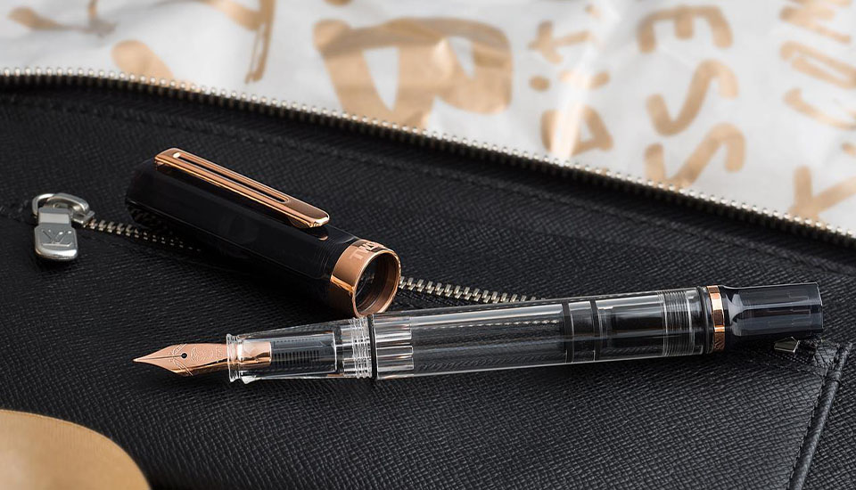 TWSBI pistove pero _black rosegold foto2
